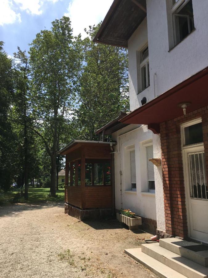 Honved N4. Apartman 발라톤엘 외부 사진