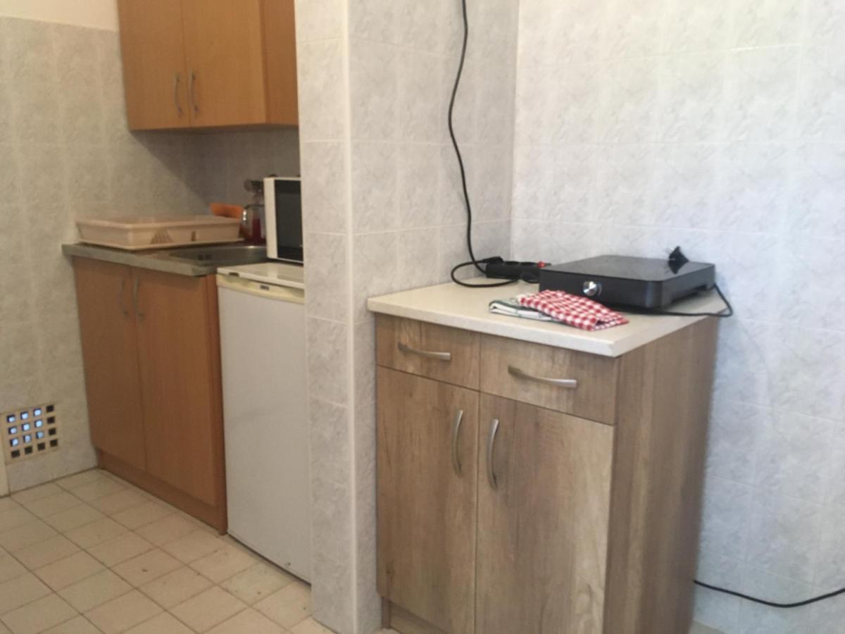 Honved N4. Apartman 발라톤엘 외부 사진